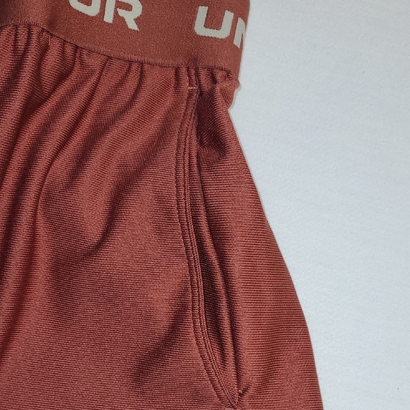 Under Armour Women's Athletic Shorts in Rust and Cream - Picture 4 of 8